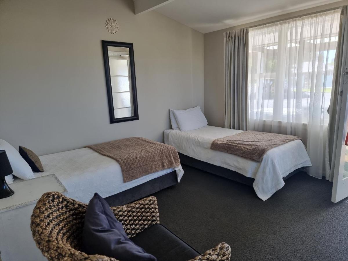 Cheviot Motels, Cabins And Camp Esterno foto
